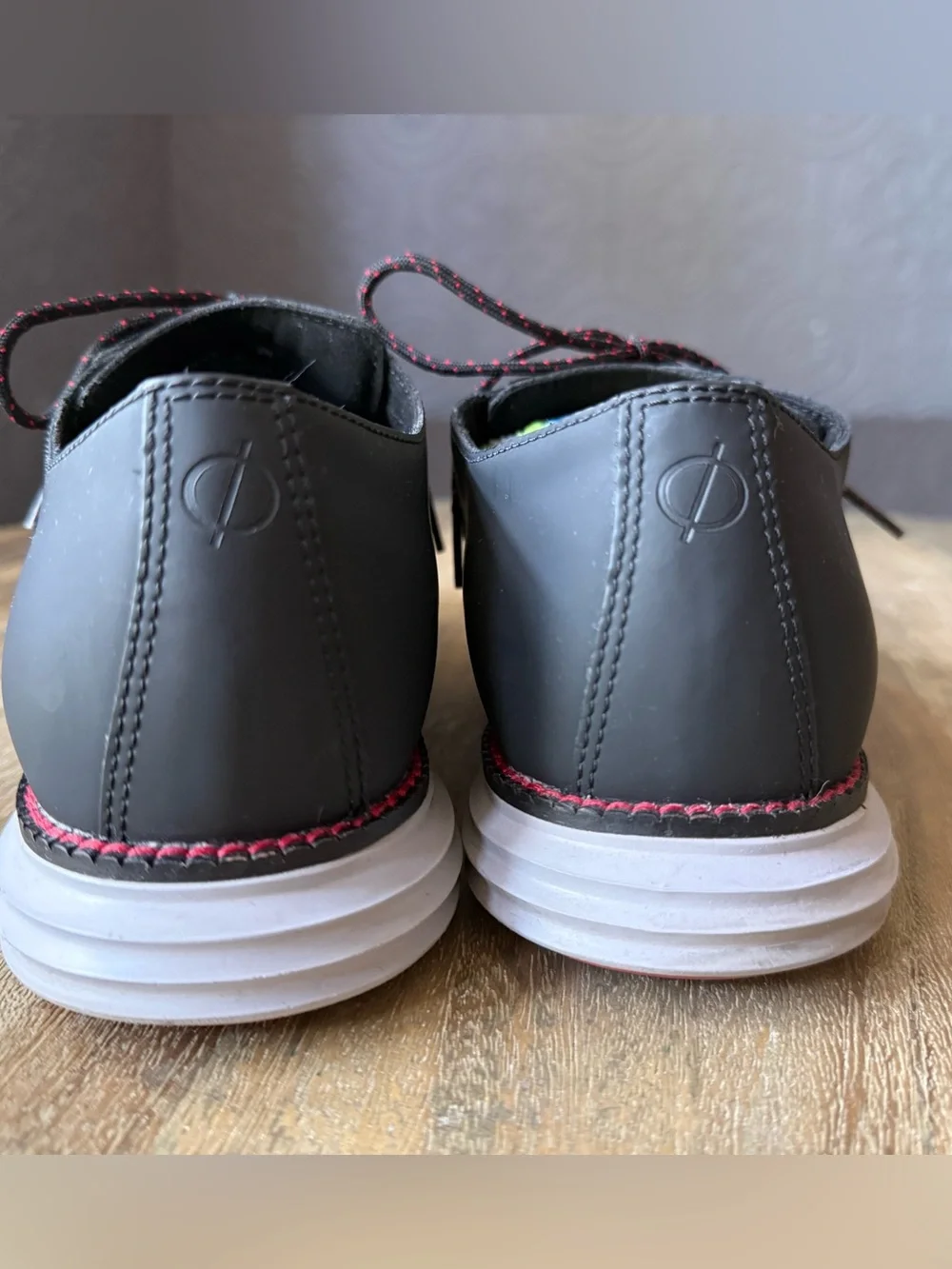 Cole Haan excellent pre